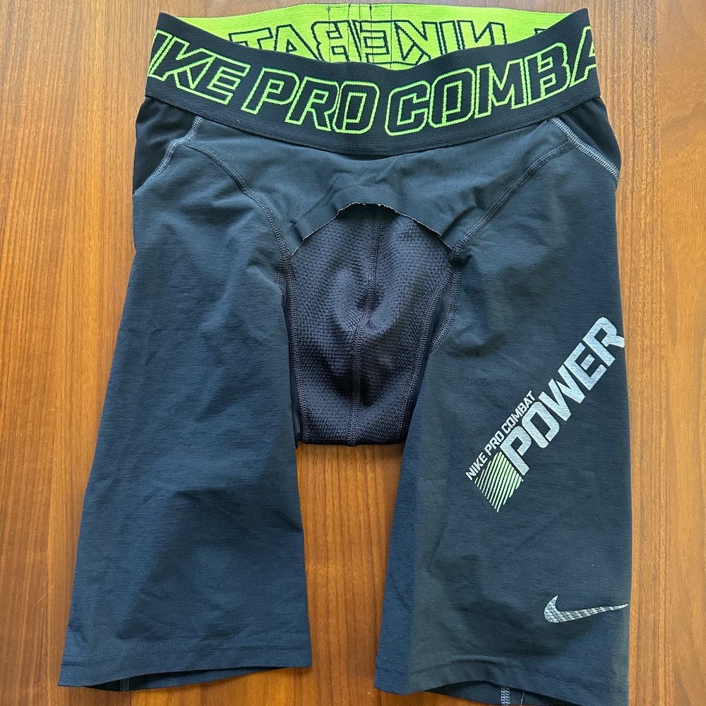 Nike Pro Combat Men's Compression Shorts Size: Large